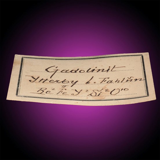 Gadolinite-(Y)-Ytterby | Resarö | Vaxholm | Stockholm | Sweden